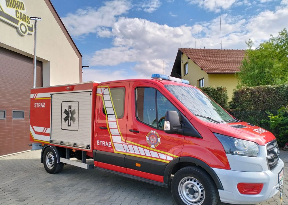 Ford Transit 2.0 TDCI Straż Strażacki Pożarniczy - Camion de pompier: photos 4 Ford Transit 2.0 TDCI Straż Strażacki Pożarniczy - Camion de pompier: photos 4