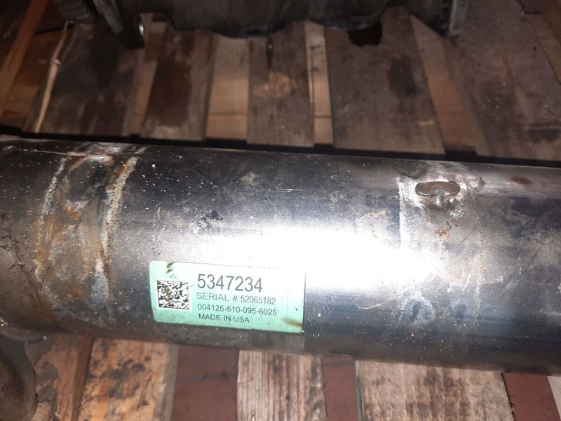 Cummins ISL egr Cooler - Système d'échappement: photos 1 Cummins ISL egr Cooler - Système d'échappement: photos 1