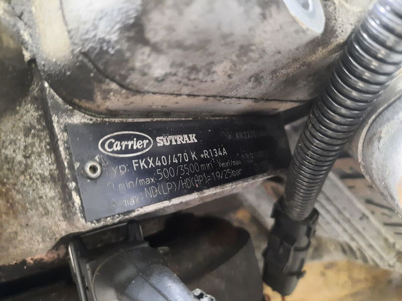 Mercedes-Benz 906 HFC 134A. FK40. FK-30. FK50 - Compresseur de climatisation: photos 5 Mercedes-Benz 906 HFC 134A. FK40. FK-30. FK50 - Compresseur de climatisation: photos 5