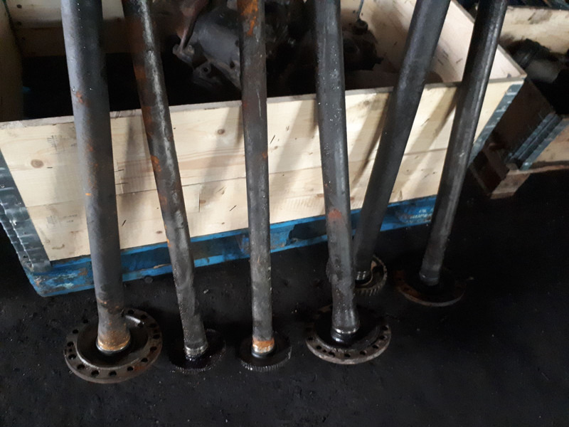 Mercedes-Benz Neoplan . Scania . Volvo . Man - Demi arbre: photos 1 Mercedes-Benz Neoplan . Scania . Volvo . Man - Demi arbre: photos 1