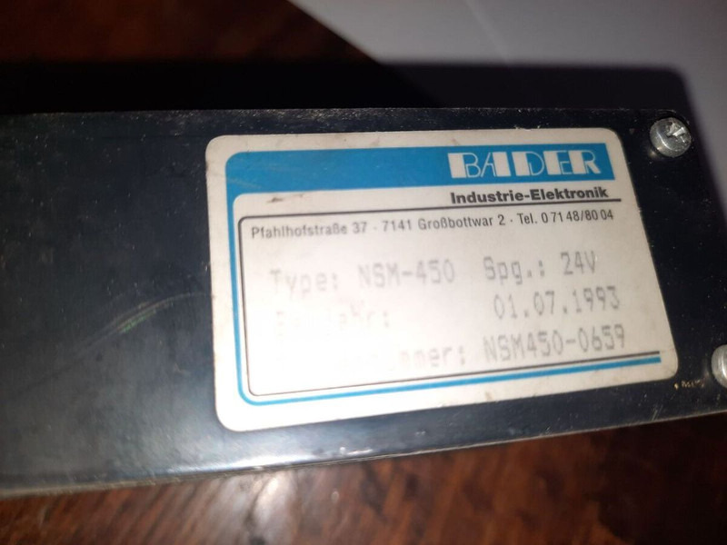 Neoplan RS-232 / NSM-450 - Bloc de gestion: photos 4 Neoplan RS-232 / NSM-450 - Bloc de gestion: photos 4