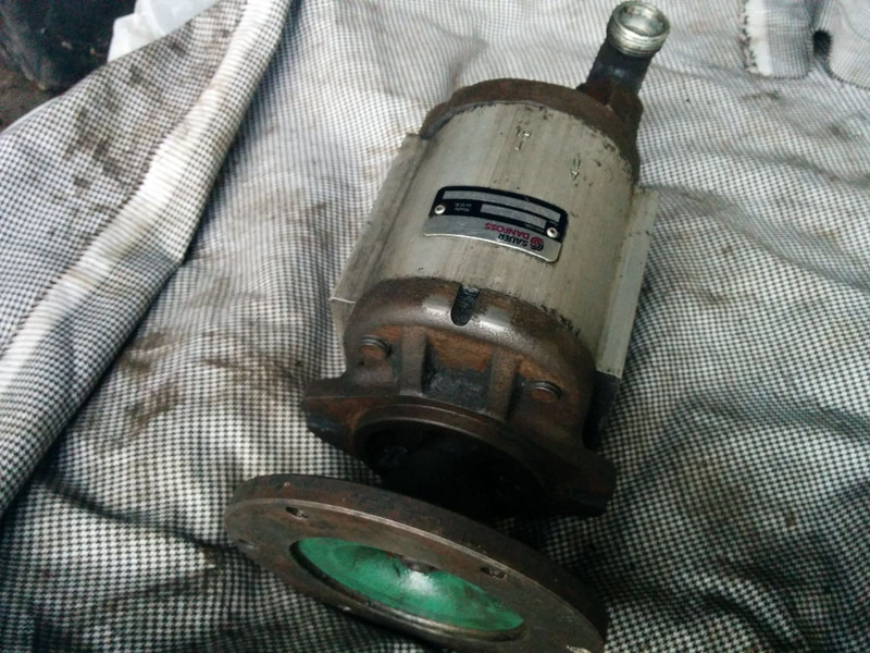 SAUER-DANFOSS 470177 SCANIA - Pompe à huile: photos 5 SAUER-DANFOSS 470177 SCANIA - Pompe à huile: photos 5