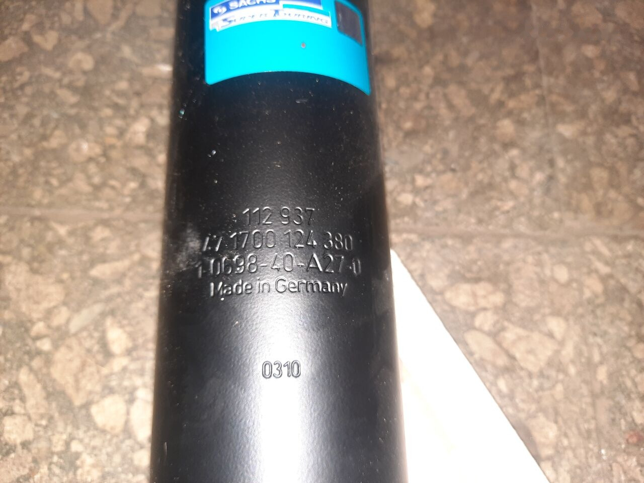 Sachs 380023. . - Amortisseurs pour Bus: photos 4 Sachs 380023. . - Amortisseurs pour Bus: photos 4