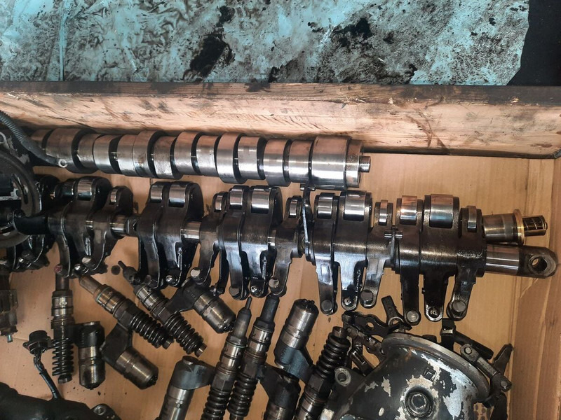 Scania 1749102./ 12E185 - Moteur et pièces: photos 3 Scania 1749102./ 12E185 - Moteur et pièces: photos 3