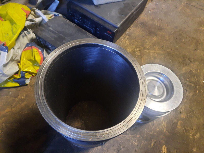 Scania - Moteur et pièces: photos 2 Scania - Moteur et pièces: photos 2