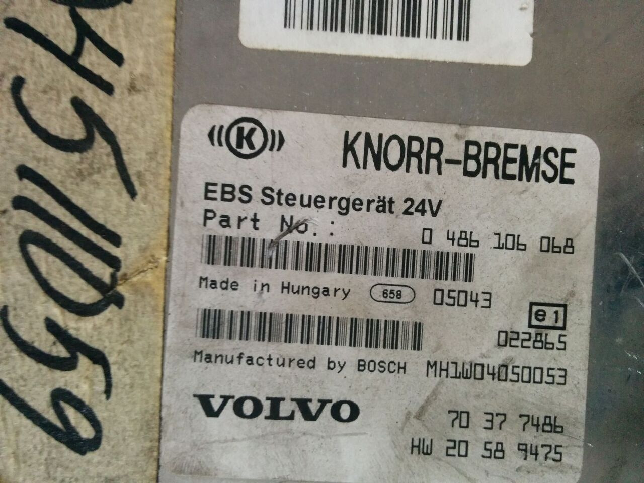Scania KNORR-BREMSE 0486106021\. 0486106026\. 0486106028\. 0486106041\. MAN Volvo - Bloc de gestion pour Bus: photos 5 Scania KNORR-BREMSE 0486106021\. 0486106026\. 0486106028\. 0486106041\. MAN Volvo - Bloc de gestion pour Bus: photos 5