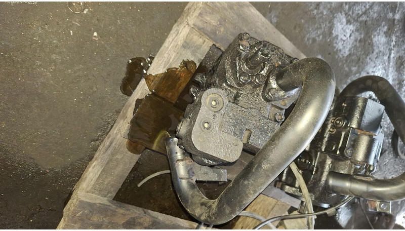 Scania MNR 0511.725023\7685955 - Pompe à huile: photos 3 Scania MNR 0511.725023\7685955 - Pompe à huile: photos 3