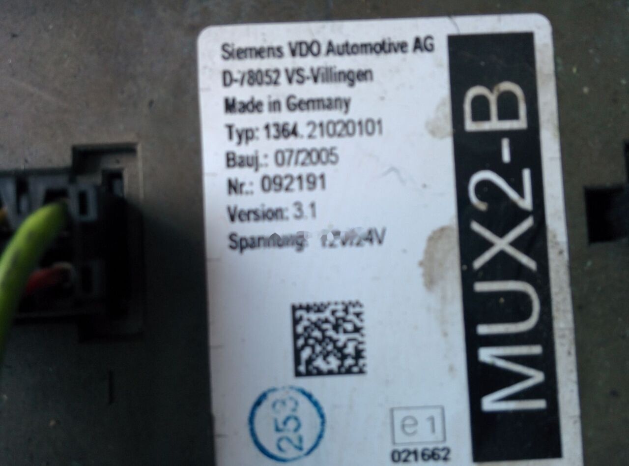 Scania VDO 412.413\006\002 . 412.413/006/005 Scania omni Link - Bloc de gestion pour Bus: photos 2 Scania VDO 412.413\006\002 . 412.413/006/005 Scania omni Link - Bloc de gestion pour Bus: photos 2
