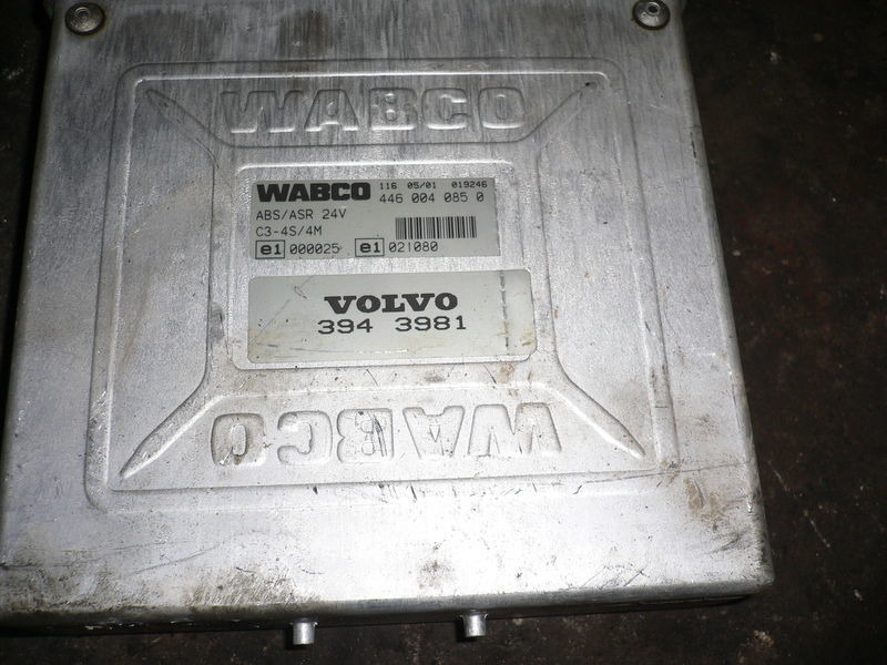 Scania VDO 412.413/006/002 - Bloc de gestion: photos 4 Scania VDO 412.413/006/002 - Bloc de gestion: photos 4