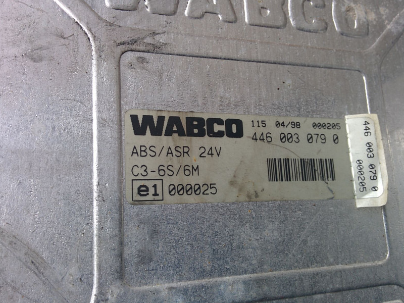 Scania Wabco C3-4S/M 4460040850 . 4480030790. 4460030510. 4460040540.44 - Bloc de gestion: photos 5 Scania Wabco C3-4S/M 4460040850 . 4480030790. 4460030510. 4460040540.44 - Bloc de gestion: photos 5