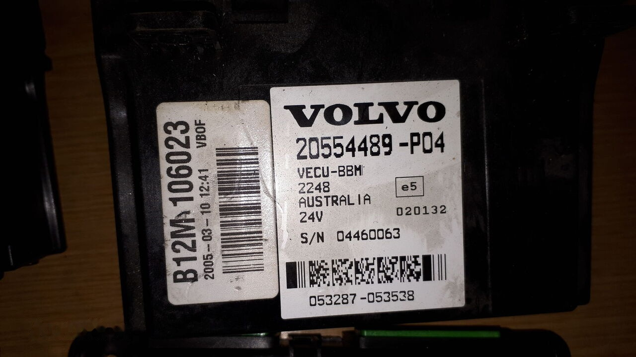 Volvo 20744283-01 .20514900-03.\\\\ 20585155-P02/20554489-P04/.2050318 Volvo B12./B10 - Bloc de gestion pour Bus: photos 2 Volvo 20744283-01 .20514900-03.\\\\ 20585155-P02/20554489-P04/.2050318 Volvo B12./B10 - Bloc de gestion pour Bus: photos 2