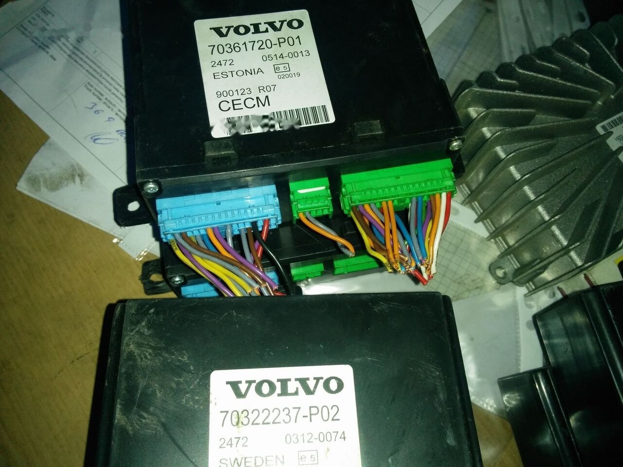 Volvo 70329277 / 70395975-P01 / 70361720-P01 / 70322237-P02 Volvo B12 - Bloc de gestion pour Bus: photos 5 Volvo 70329277 / 70395975-P01 / 70361720-P01 / 70322237-P02 Volvo B12 - Bloc de gestion pour Bus: photos 5