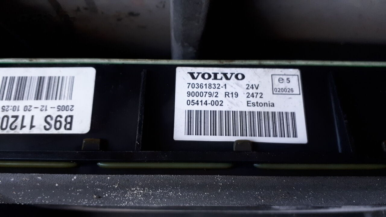 Volvo 70361832-1 . 70361831. 70329201-2 .22205475-P03. 70392912-P01/   Volvo B7 . B9. B12 . FH. Scania en crédit-bail Volvo 70361832-1 . 70361831. 70329201-2 .22205475-P03. 70392912-P01/   Volvo B7 . B9. B12 . FH. Scania: photos 9