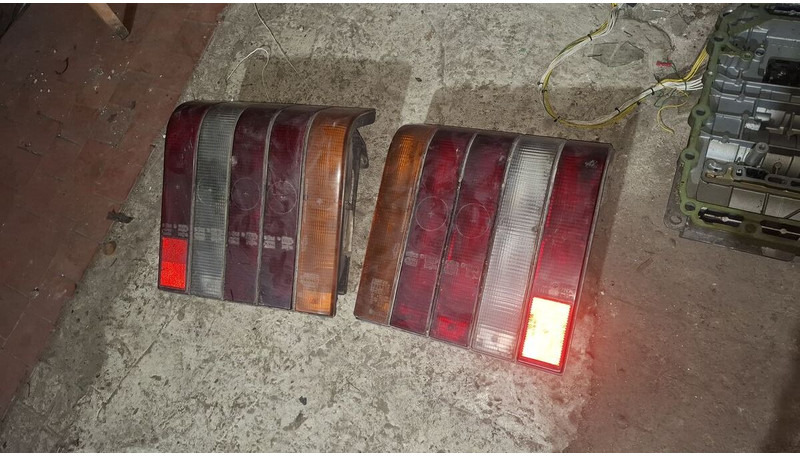 Volvo - Clignotants: photos 3 Volvo - Clignotants: photos 3