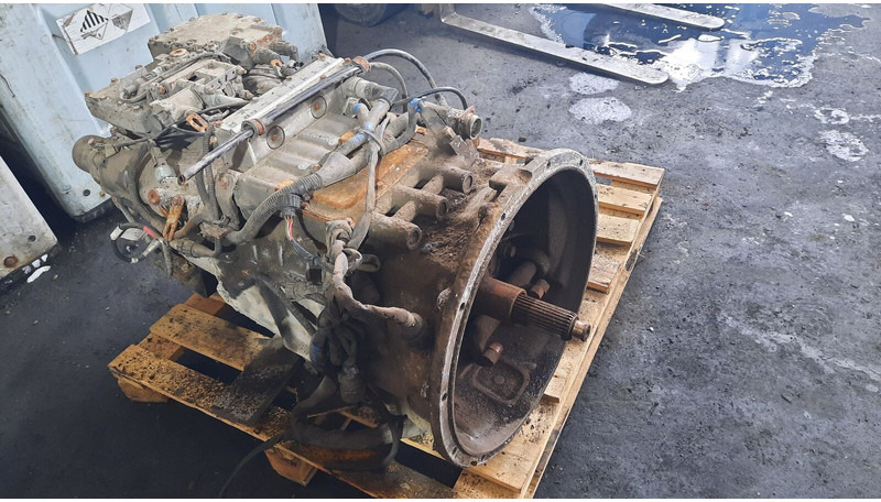 Volvo G8 EGS -VR / R1000 EGS 8 - Boîte de vitesse: photos 5 Volvo G8 EGS -VR / R1000 EGS 8 - Boîte de vitesse: photos 5