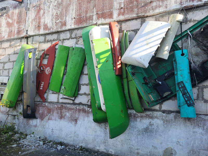 Volvo магнетолы . B12 . Ивеко - Pare-chocs: photos 3 Volvo магнетолы . B12 . Ивеко - Pare-chocs: photos 3