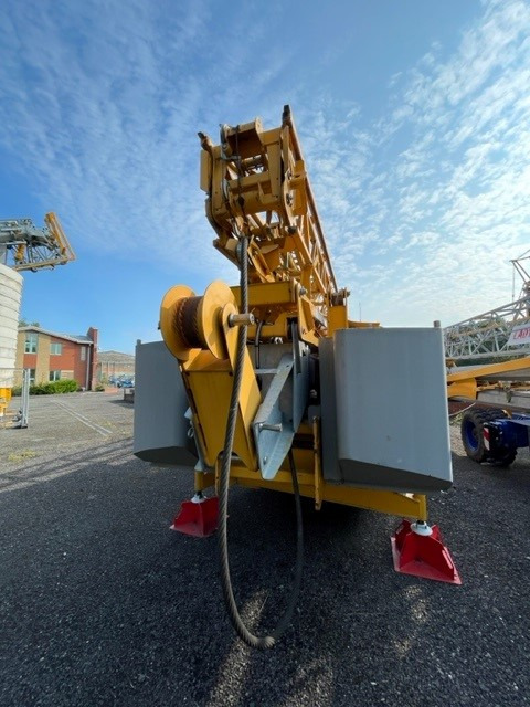 Potain IGO 42 - Grue à montage rapide: photos 5 Potain IGO 42 - Grue à montage rapide: photos 5