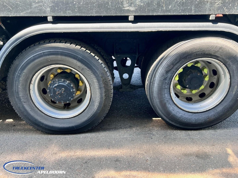 DAF CF 85.380 Inox tank ADR, 6x2, Euro 2 - Camion hydrocureur: photos 5 DAF CF 85.380 Inox tank ADR, 6x2, Euro 2 - Camion hydrocureur: photos 5