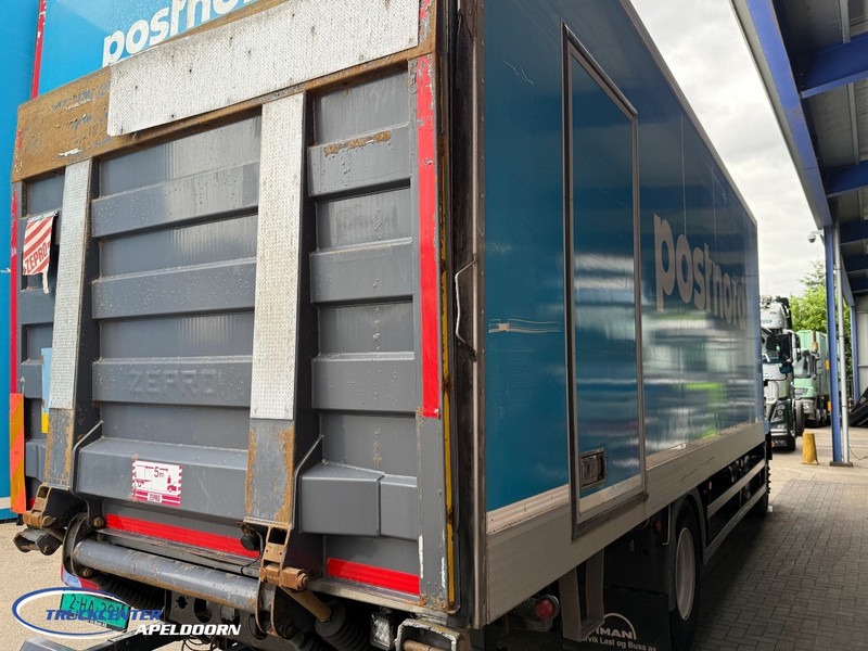 MAN TGM 19.290 Zijdeuren laadbak, Slaapcabine, 6 Cilinder, Euro 6 - Camion fourgon: photos 5 MAN TGM 19.290 Zijdeuren laadbak, Slaapcabine, 6 Cilinder, Euro 6 - Camion fourgon: photos 5