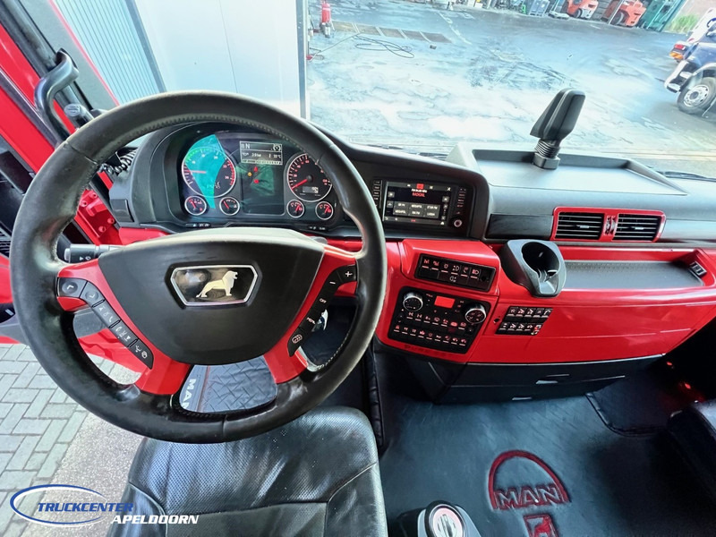 Camion ampliroll MAN TGX 35.500 8x4, Joab, Bullbar, Custom interieur: photos 10