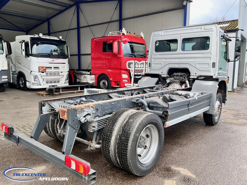 Mercedes-Benz Atego 1524 4x4 Steel springs, Manuel gearbox, Pto - Châssis cabine: photos 2 Mercedes-Benz Atego 1524 4x4 Steel springs, Manuel gearbox, Pto - Châssis cabine: photos 2