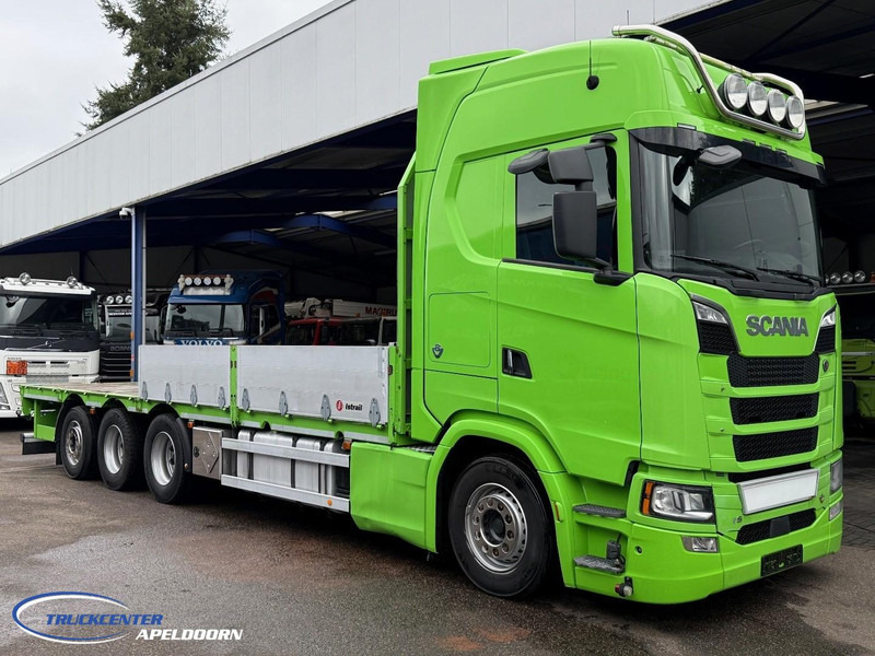 Scania R730 V8 NGS 8x4, Retarder, Machinetransporter - Camion porte-voitures: photos 1 Scania R730 V8 NGS 8x4, Retarder, Machinetransporter - Camion porte-voitures: photos 1