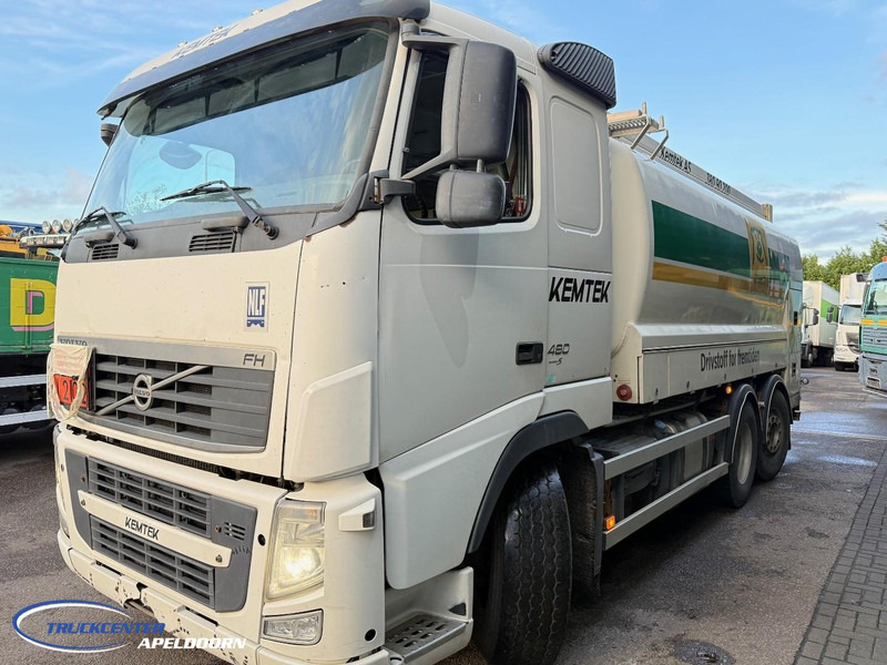 Volvo FH 480 18000 Liter ADR, 4 Compartimenten, Stuuras - Camion citerne: photos 3 Volvo FH 480 18000 Liter ADR, 4 Compartimenten, Stuuras - Camion citerne: photos 3