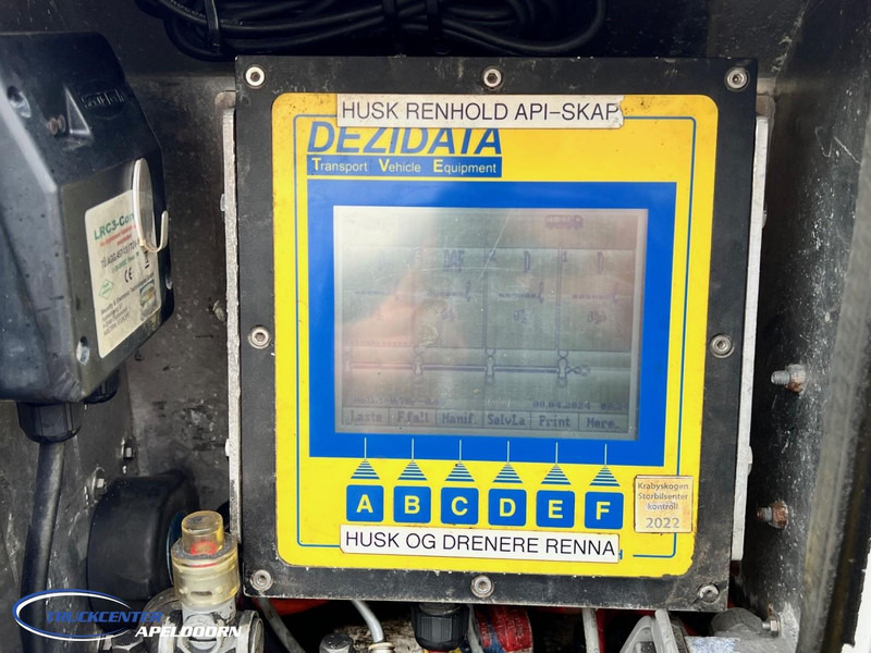 Volvo FH 500 Rohr 22150 Liter, 4 Comp., Retarder, ADR, 6x2 - Camion citerne: photos 5 Volvo FH 500 Rohr 22150 Liter, 4 Comp., Retarder, ADR, 6x2 - Camion citerne: photos 5