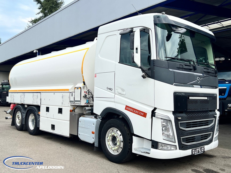 Volvo FH 540 LAG 20600 Liter ADR, 4 Comp. - Camion citerne: photos 1 Volvo FH 540 LAG 20600 Liter ADR, 4 Comp. - Camion citerne: photos 1
