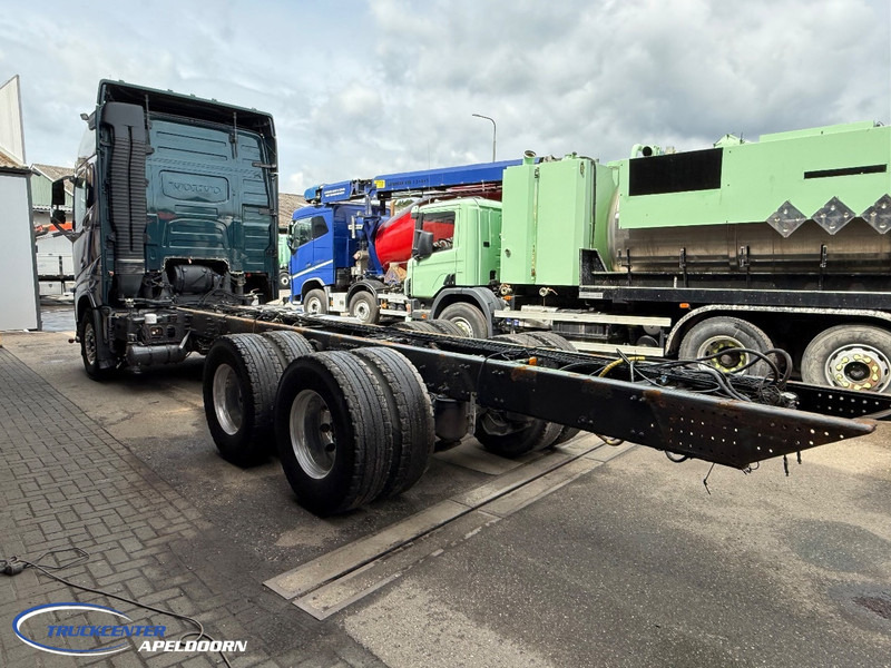 Volvo FH 750 6x4, Steel - Air, Globetrotter XL - Châssis cabine: photos 3 Volvo FH 750 6x4, Steel - Air, Globetrotter XL - Châssis cabine: photos 3