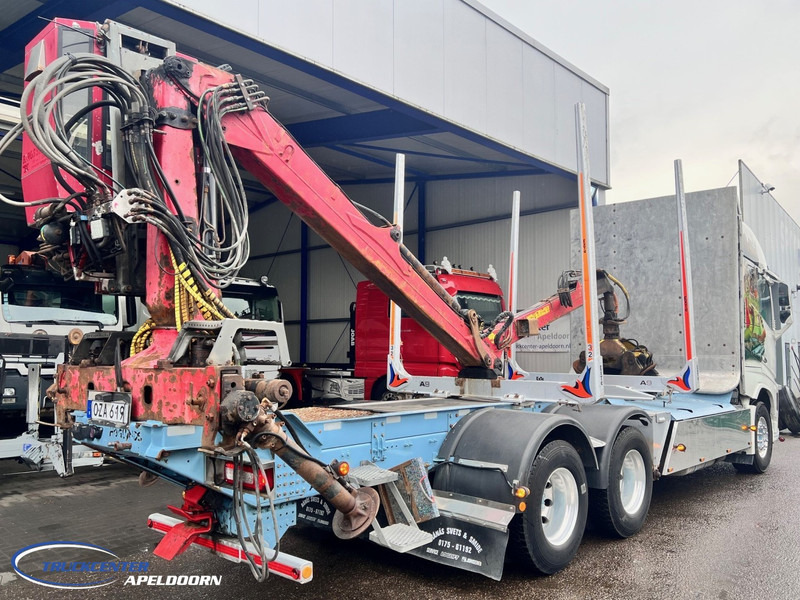 Volvo FH 750 Loglift, 6x4, Dynamic steering - Camion grumier, Camion grue: photos 3 Volvo FH 750 Loglift, 6x4, Dynamic steering - Camion grumier, Camion grue: photos 3