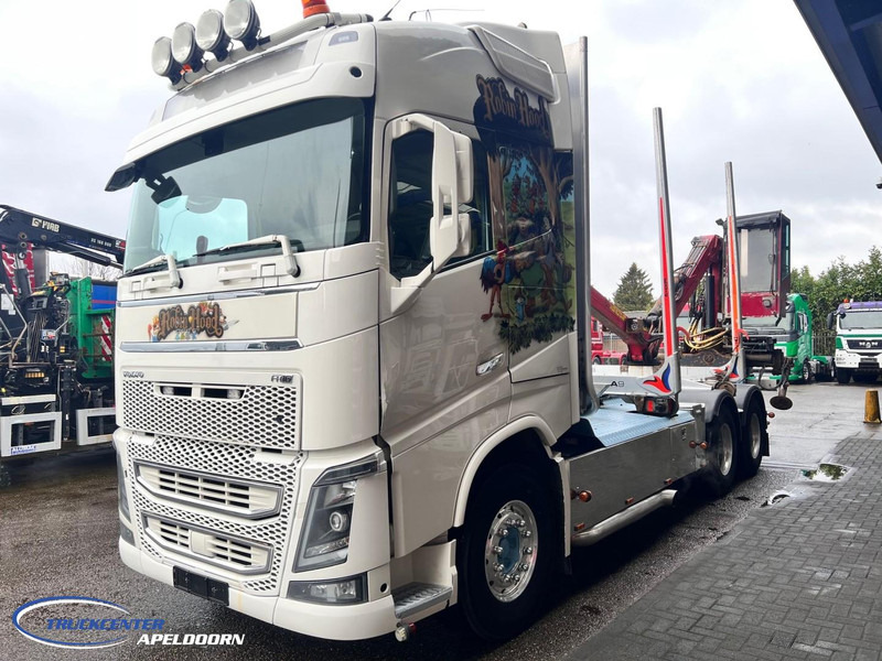 Volvo FH 750 Loglift, 6x4, Dynamic steering - Camion grumier, Camion grue: photos 4 Volvo FH 750 Loglift, 6x4, Dynamic steering - Camion grumier, Camion grue: photos 4