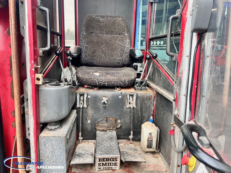 Camion grumier, Camion grue Volvo FH 750 Loglift, 6x4, Dynamic steering: photos 11