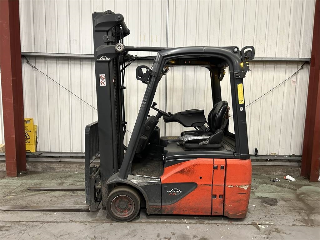 Linde E16C-02 - Chariot élévateur électrique: photos 1 Linde E16C-02 - Chariot élévateur électrique: photos 1
