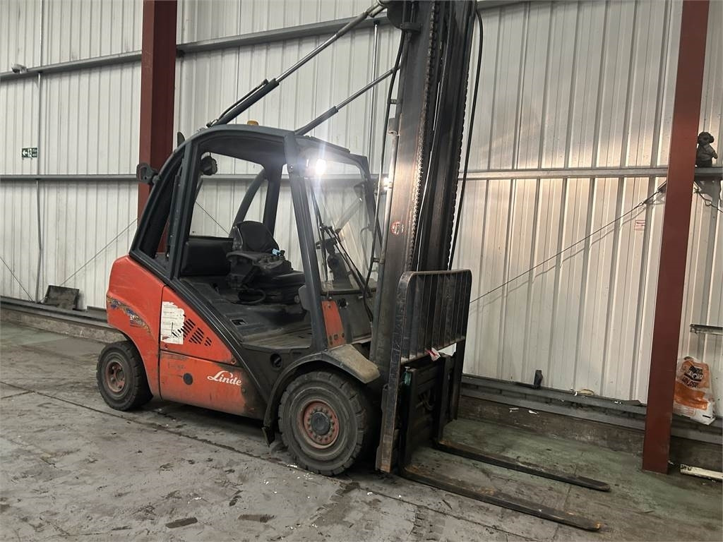 Linde H30D - Chariot élévateur diesel: photos 4 Linde H30D - Chariot élévateur diesel: photos 4