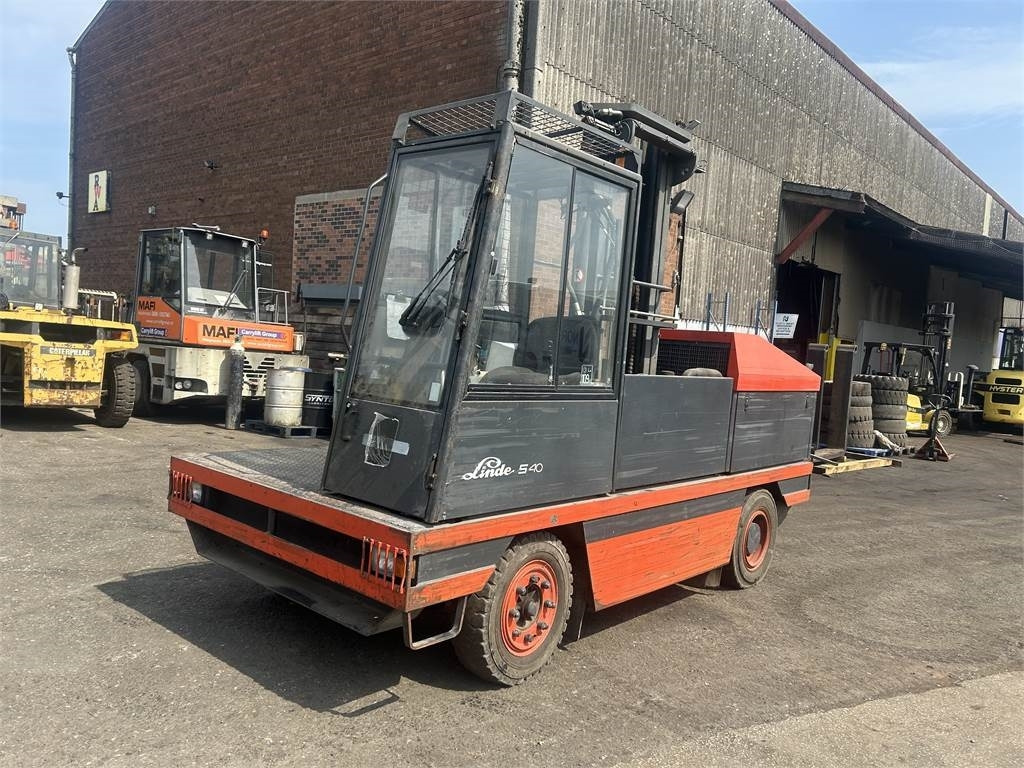 Linde S40 - Chariot latéral: photos 2 Linde S40 - Chariot latéral: photos 2