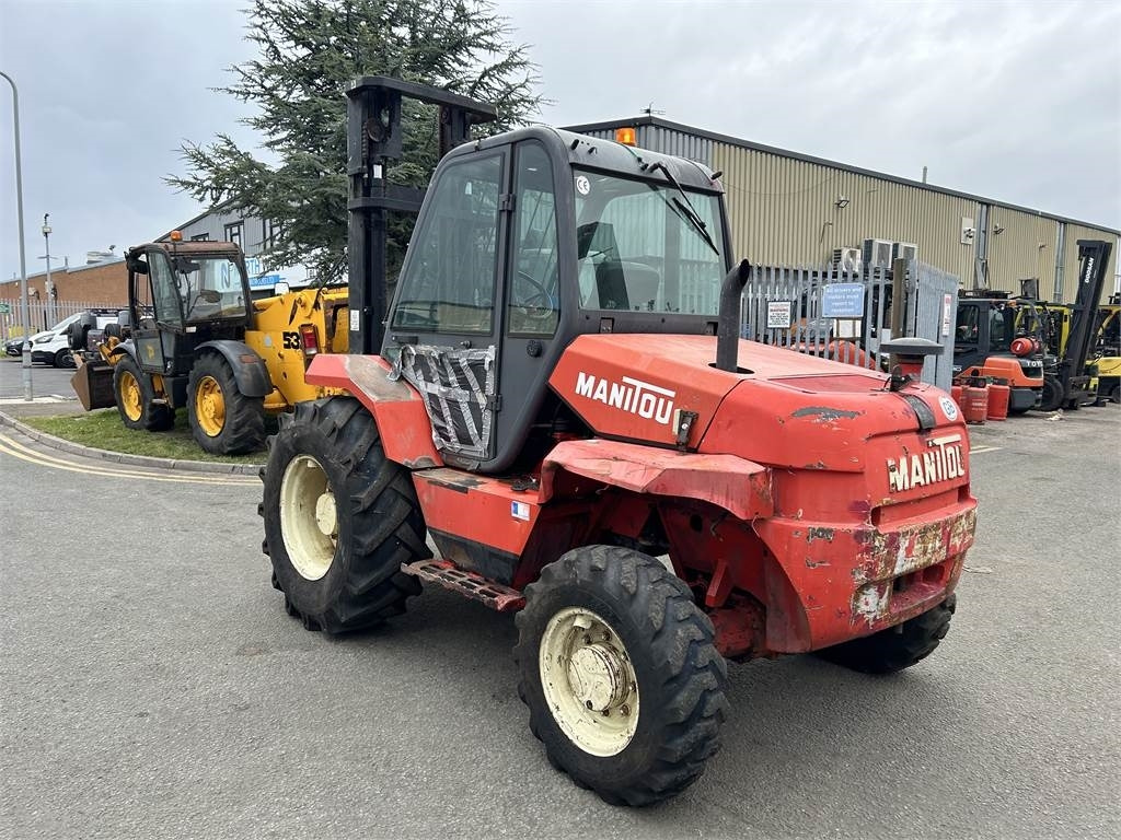 Manitou M26-4 - Chariot tout terrain: photos 4 Manitou M26-4 - Chariot tout terrain: photos 4