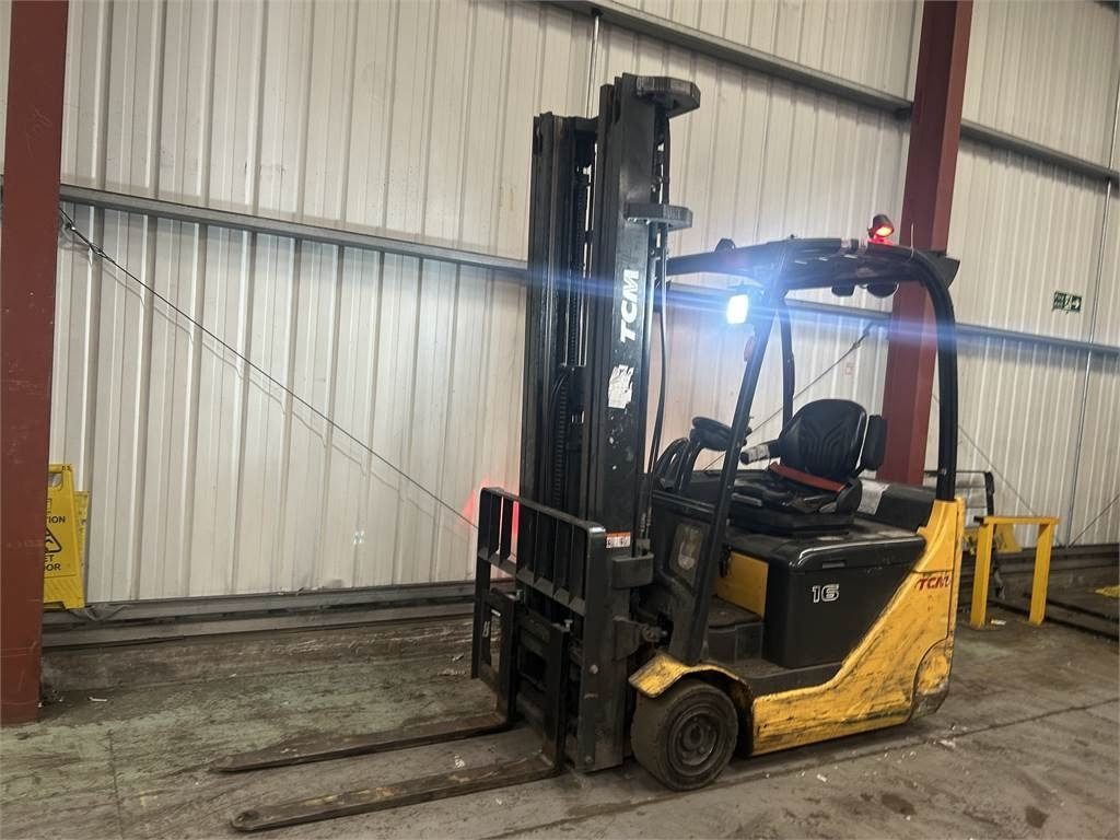 TCM A2N1L16Q - Chariot élévateur électrique: photos 2 TCM A2N1L16Q - Chariot élévateur électrique: photos 2