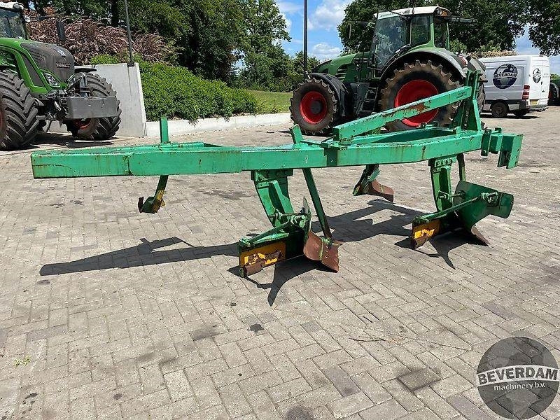 Diepploeg 2 schaars - Charrue: photos 2 Diepploeg 2 schaars - Charrue: photos 2