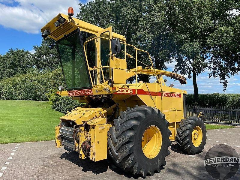 New Holland 2305 - Machine agricole: photos 1 New Holland 2305 - Machine agricole: photos 1