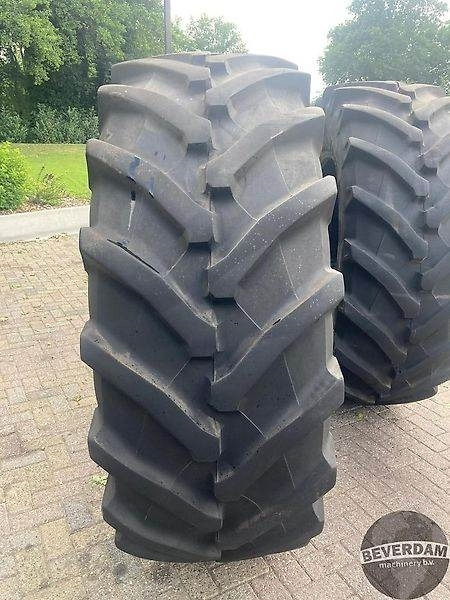 Trelleborg TM800 650/65R42 - Pneu pour Machine agricole: photos 5 Trelleborg TM800 650/65R42 - Pneu pour Machine agricole: photos 5