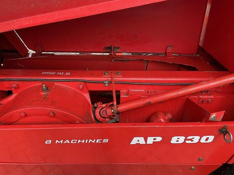 Presse à balles cubiques Welger AP 830: photos 19