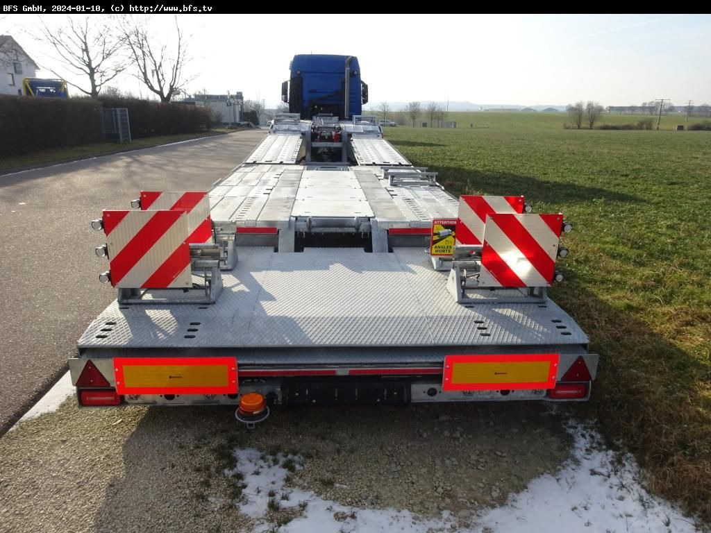 Centaurus  ROLFO Sattelauflieger z. LKW Transpor - Semi-remorque porte-voitures: photos 3 Centaurus  ROLFO Sattelauflieger z. LKW Transpor - Semi-remorque porte-voitures: photos 3