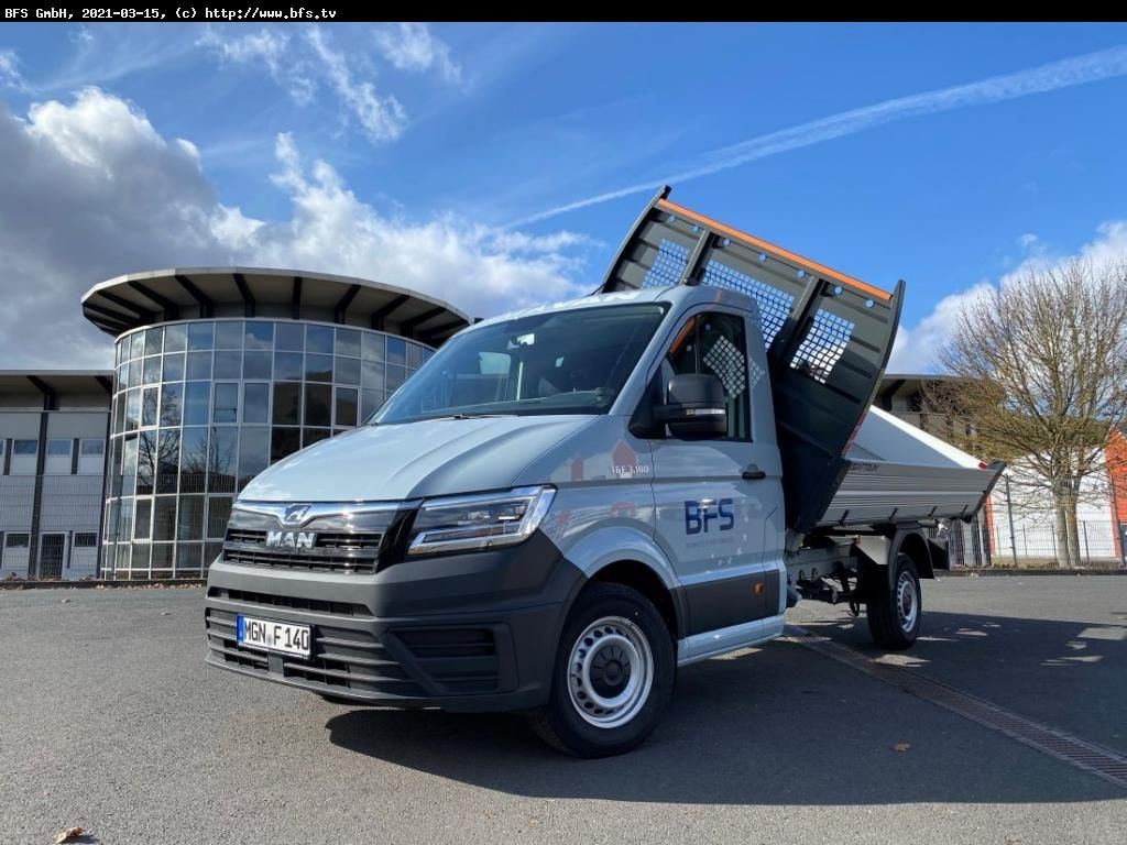 MAN TGE 3.180 4x2 F SB Dreiseitenkipper - Utilitaire benne: photos 1 MAN TGE 3.180 4x2 F SB Dreiseitenkipper - Utilitaire benne: photos 1