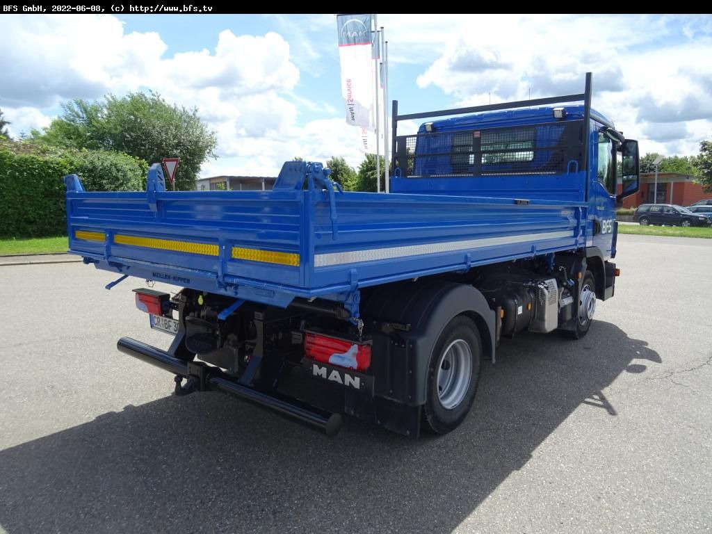 MAN TGL (TG3) 8.220 4x2 BB CH TG3, Schalter - Utilitaire benne: photos 2 MAN TGL (TG3) 8.220 4x2 BB CH TG3, Schalter - Utilitaire benne: photos 2