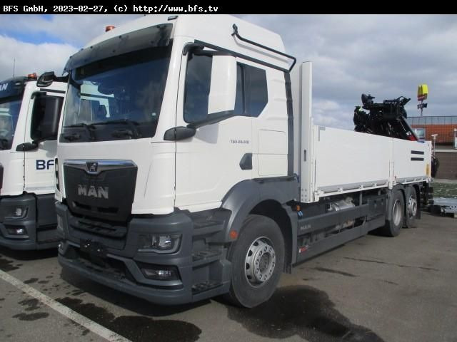 MAN TGS (TG3) 26.510 6x2-4 BL HIAB 232ES-5 X-HIPRO - Camion plateau: photos 1 MAN TGS (TG3) 26.510 6x2-4 BL HIAB 232ES-5 X-HIPRO - Camion plateau: photos 1