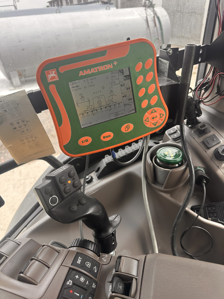 Pulvérisateur traîné AMAZONE UX 6200 36m GPS: photos 13 Pulvérisateur traîné AMAZONE UX 6200 36m GPS: photos 13