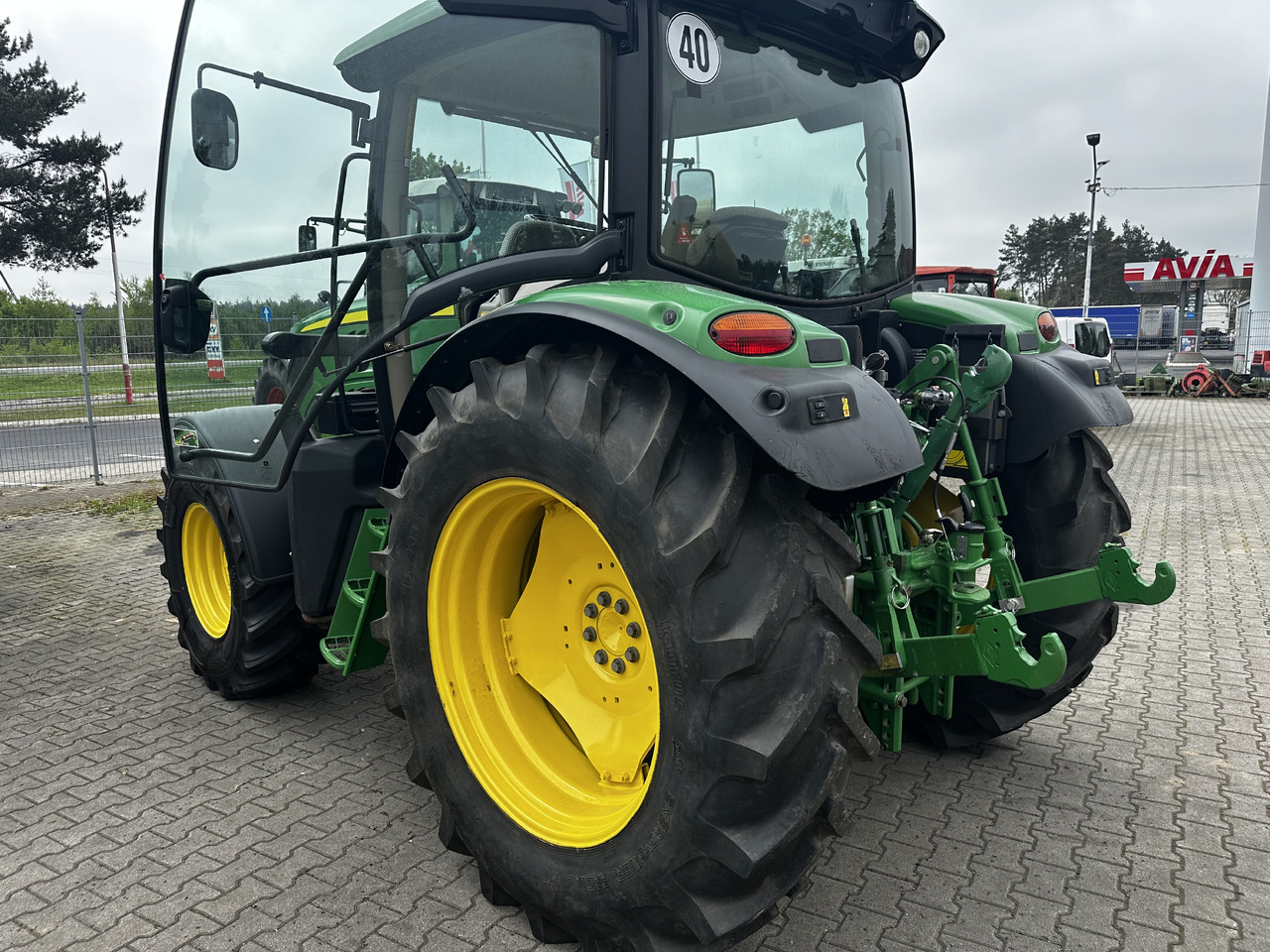 John Deere 6115R - Tracteur agricole: photos 2 John Deere 6115R - Tracteur agricole: photos 2