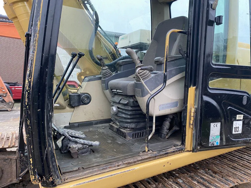 Caterpillar CAT 315C 17136 HOURS - Pelle sur chenille: photos 4 Caterpillar CAT 315C 17136 HOURS - Pelle sur chenille: photos 4