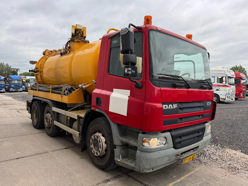 DAF CF 75.250 6X2 EURO 3 VACUUM CLEANER - Camion hydrocureur: photos 3 DAF CF 75.250 6X2 EURO 3 VACUUM CLEANER - Camion hydrocureur: photos 3